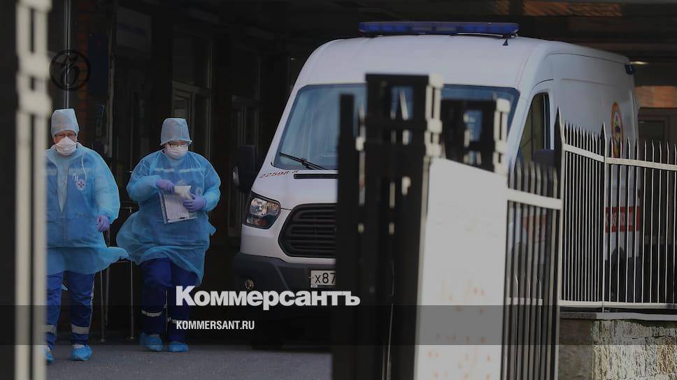 В России за сутки выявлено 8338 заразившихся коронавирусом, всего — 370 680