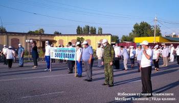 Хокимият Андижанской области объяснил, почему во время карантина была организована массовая акция "5000 шагов к здоровой жизни"