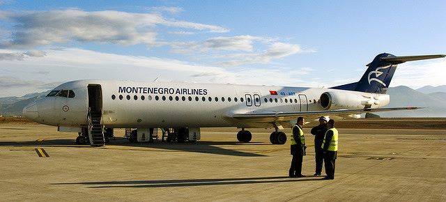 Сербия запретила черногорским самолетам приземляться в аэропорту Белграда