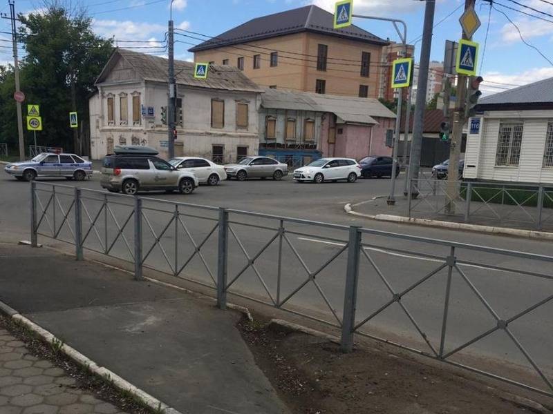 В дорожном департаменте Оренбурга прошли обыски по делу о заборах не по ГОСТу