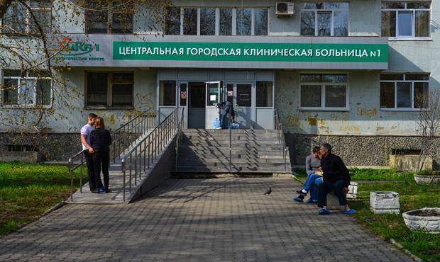 В Екатеринбурге больницу оштрафовали на 100 тысяч рублей из-за вспышки коронавируса
