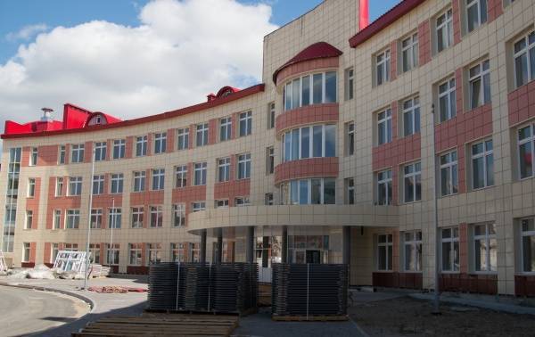 В Нижневартовске откроется лицей на 2 тысячи учеников из нескольких микрорайонов города