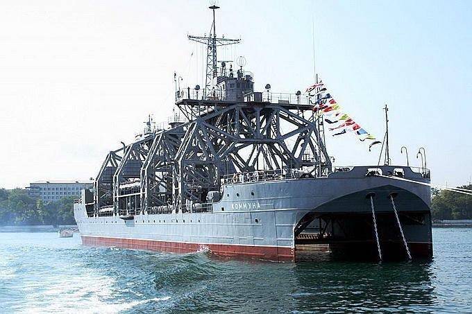 Первый корабль-музей появится в Севастополе ко Дню ВМФ