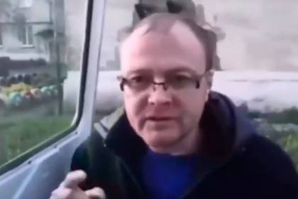 Российский депутат из комиссии по этике обматерил полицейских и попал на видео