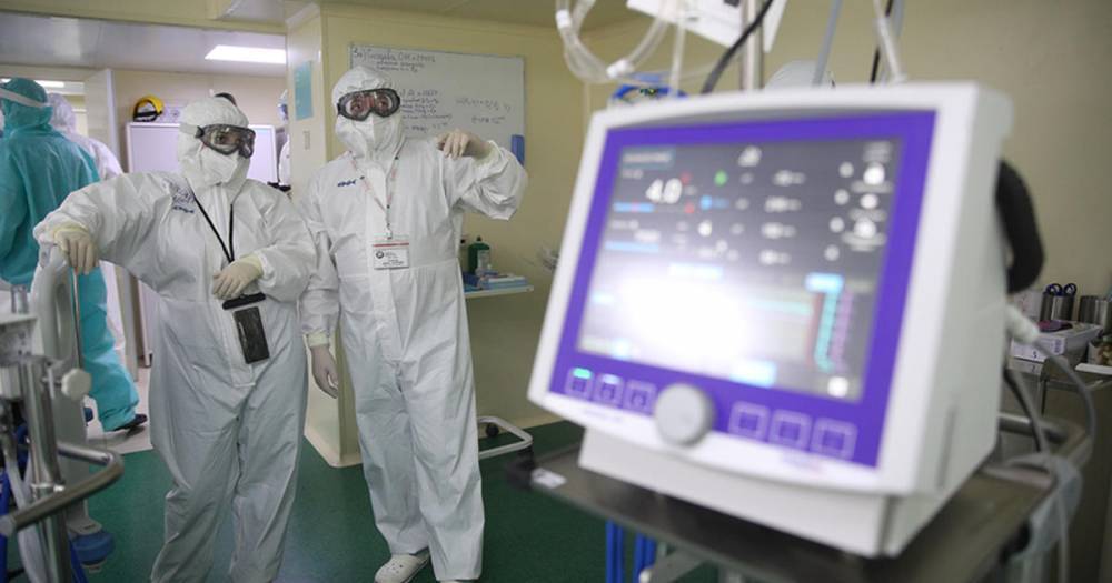 Собянин: в Москве на 40% снизилось количество госпитализаций с COVID