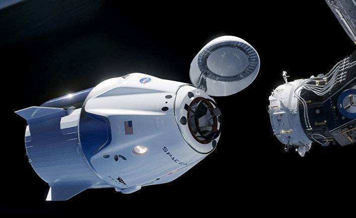 Libération (Франция): НАСА планирует вернуть США на орбиту с помощью Crew Dragon