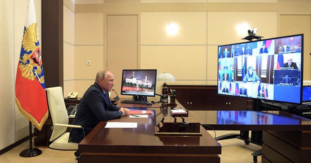 Путин заявил, что РФ должна использовать опыт дистанционной работы