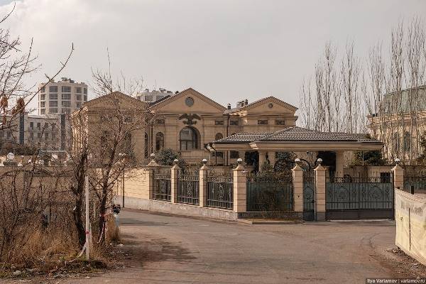 Кабмин Пашиняна пополнит госбюджет Армении «дворцовым» налогом
