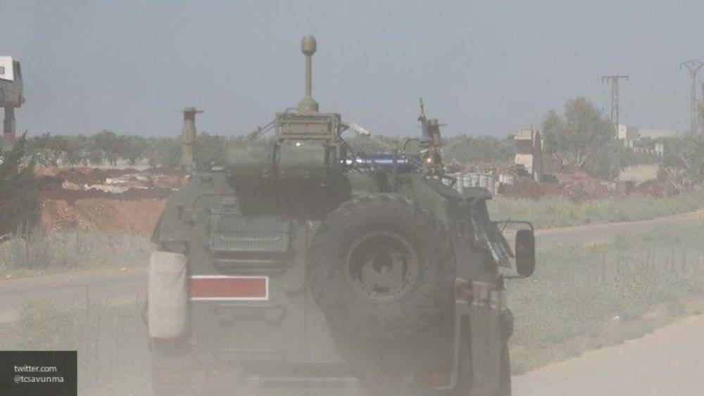 Турецкие военные пострадали в результате взрыва на трассе М-4 в сирийском Идлибе