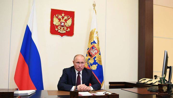 Президент России распорядился подготовить нормативную базу для поддержки рынка труда