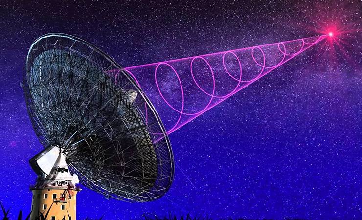 Учёные: Из центра нашей галактики идут странные радиосигналы