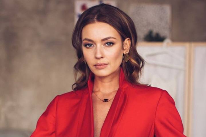Актриса Евгения Лоза объявила о разводе с мужем