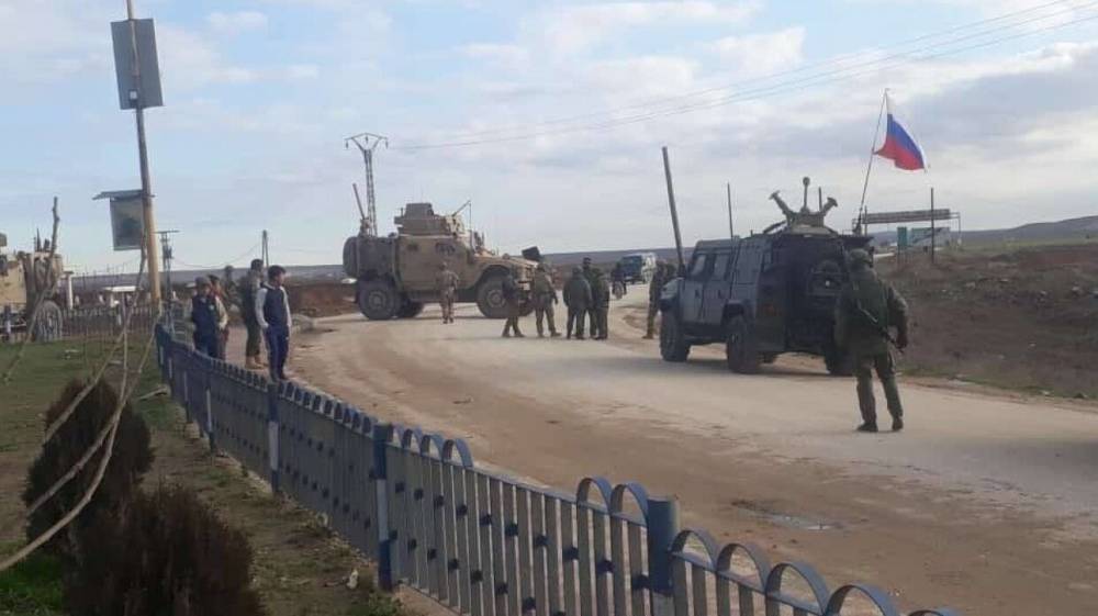 Военнослужащий ВС Турции скончался в результате взрыва на трассе М-4 в Сирии