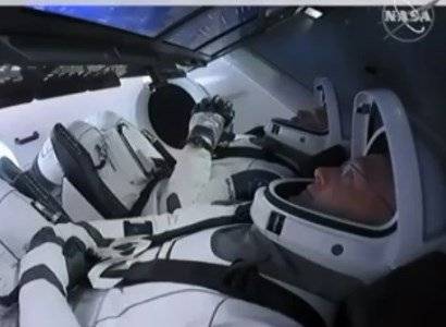SpaceX отправляет астронавтов на МКС
