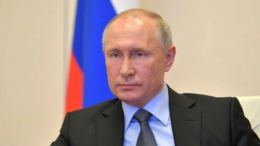 «Мужественные и смелые»: Путин поздравил пограничников с праздником