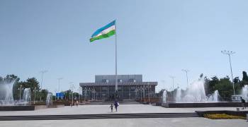 В Узбекистане артистам сделают 50-процентную скидку на аренду концертных залов, если они выступают без фонограммы