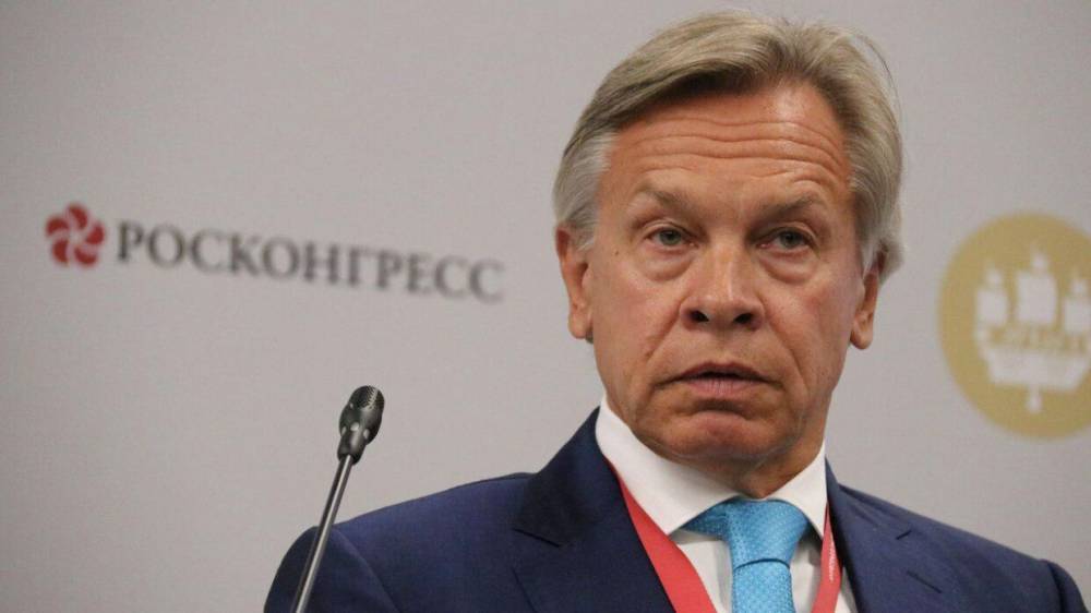 Пушков поддержал критику экс-канцлера ФРГ в адрес украинского посла