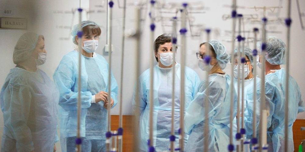 Москва в неделю производит 260 тыс единиц спецодежды для медиков