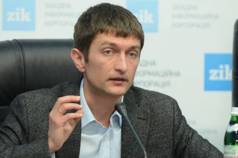 Веремчук: То, что пять депутатов покинули фракцию "Самопомич", говорит о больших проблемах Садового не только внутри политсилы, но и во Львове
