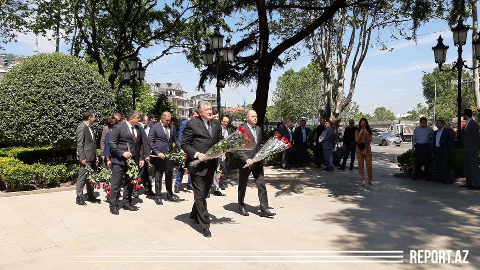 Тбилисскую телебашню подсветят в цвета азербайджанского флага в честь Дня республики