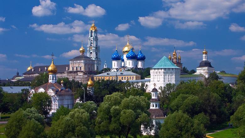 В Московской области 1 июня откроют МФЦ и парки