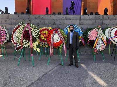 Посол Индии в Армении почтил память героев Сардарапатской битвы