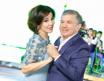 Президент Узбекистана и его супруга отмечают 37-ю годовщину свадьбы