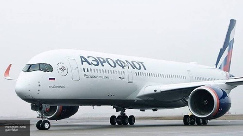 "Аэрофлот" запретил перевозку пассажиров без масок и перчаток