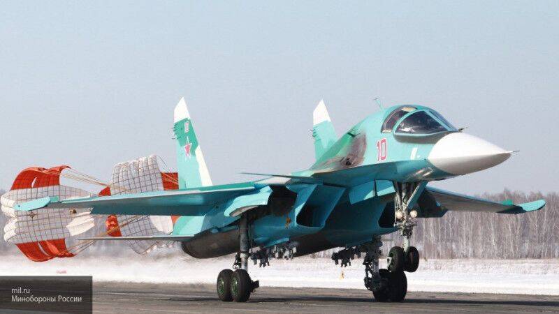 Более 75 модернизированных бомбардировщиков Су-34 пополнят ВКС РФ к 2027 году