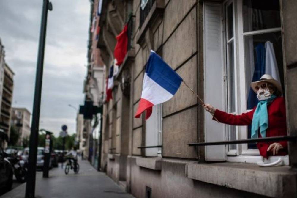 Франция начнет вторую фазу ослабление карантина со 2 июня