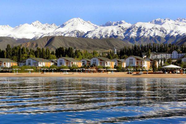 В Киргизии с 1 июня открываются туристические объекты
