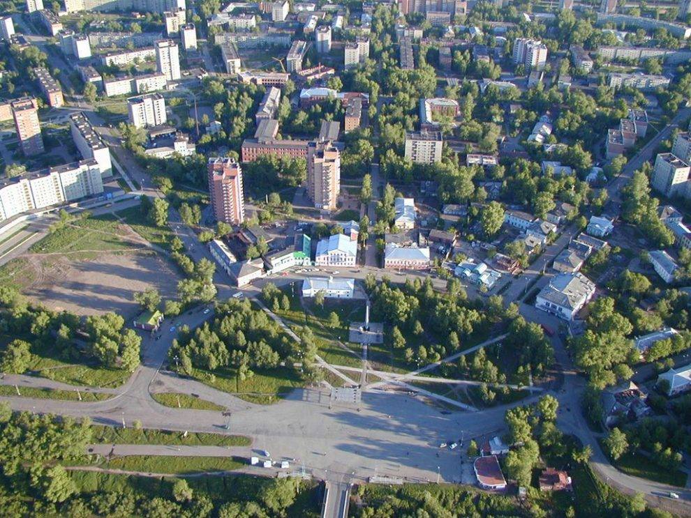 Нескольким жителям города присвоено звание «Почетный гражданин города Глазова»