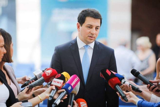 Талаквадзе объявил о начале публичного рассмотрение поправок в конституцию по выборам
