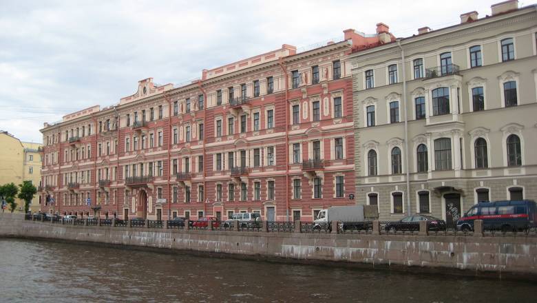 В Санкт-Петербурге из-за пандемии вдвое упал спрос на жилье