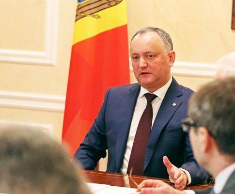 Президент Молдавии не намерен позволять западным НПО влиять на политику