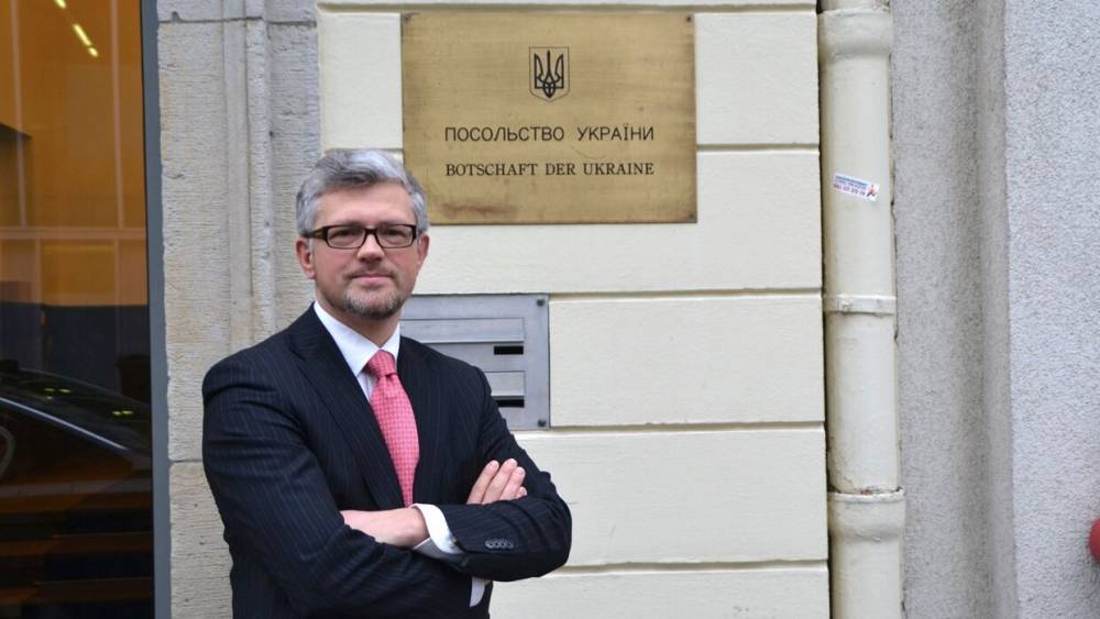Украинский посол обвинил экс-канцлера ФРГ в унижении украинцев и напомнил ему о нацизме