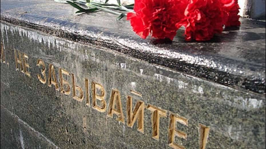 В Алматы члены АНК почтили память жертв политических репрессий и голодомора