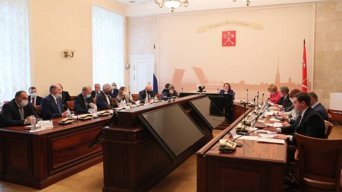 В Петербурге на треть обновился состав Общественной палаты