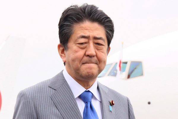 «G7 важнее»: Синдзо Абэ отказался от приглашения на Парад Победы в Москве