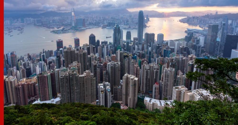 Трамп объявил о введении санкций против Китая из-за ситуации в Гонконге