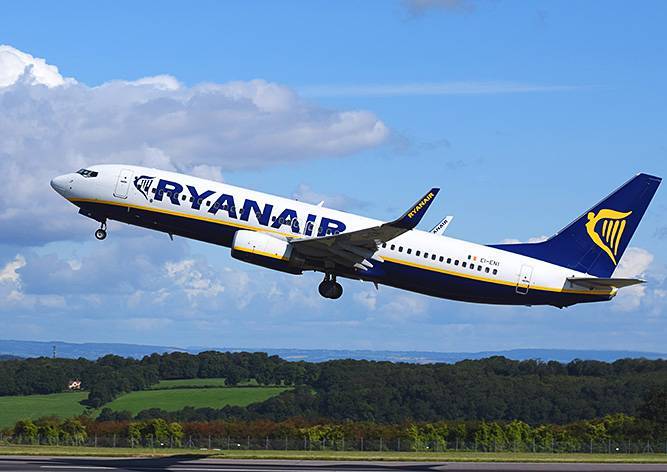 Распродажа у Ryanair: авиабилеты по 10 евро