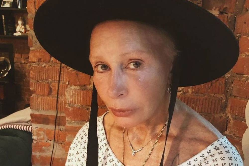 «Это не шутки»: заболевшая пневмонией Васильева рассказала о своем самочувствии