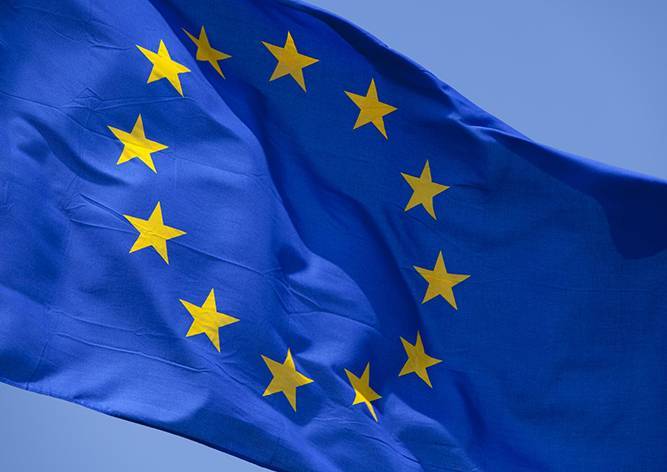 Еврокомиссия рекомендовала странам ЕС продлить закрытие границ до 15 мая