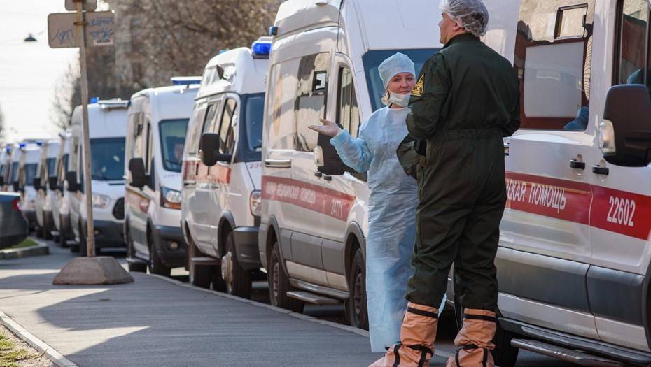 В России впервые за сутки выявили свыше 10 тысяч зараженных коронавирусом