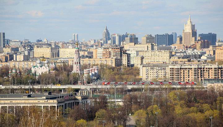 В Москве – погодный рекорд и желтый уровень опасности