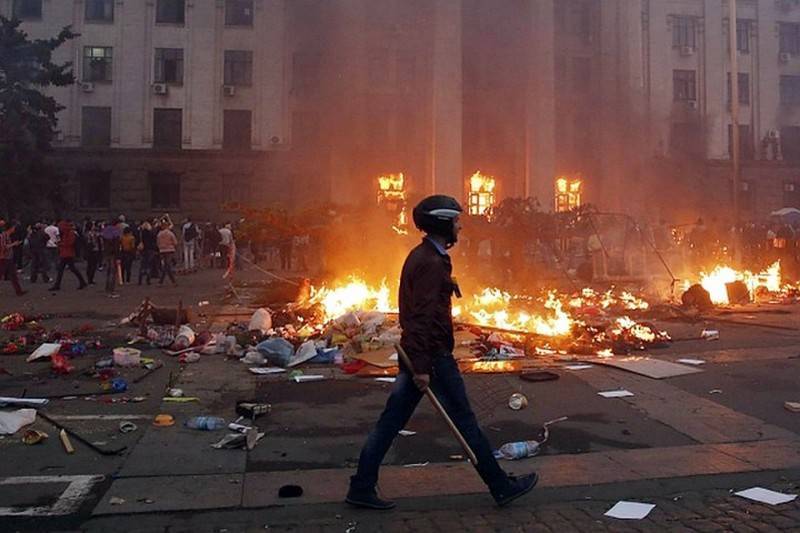 Украина обвинила Россию в день годовщины сожжения людей в Одессе
