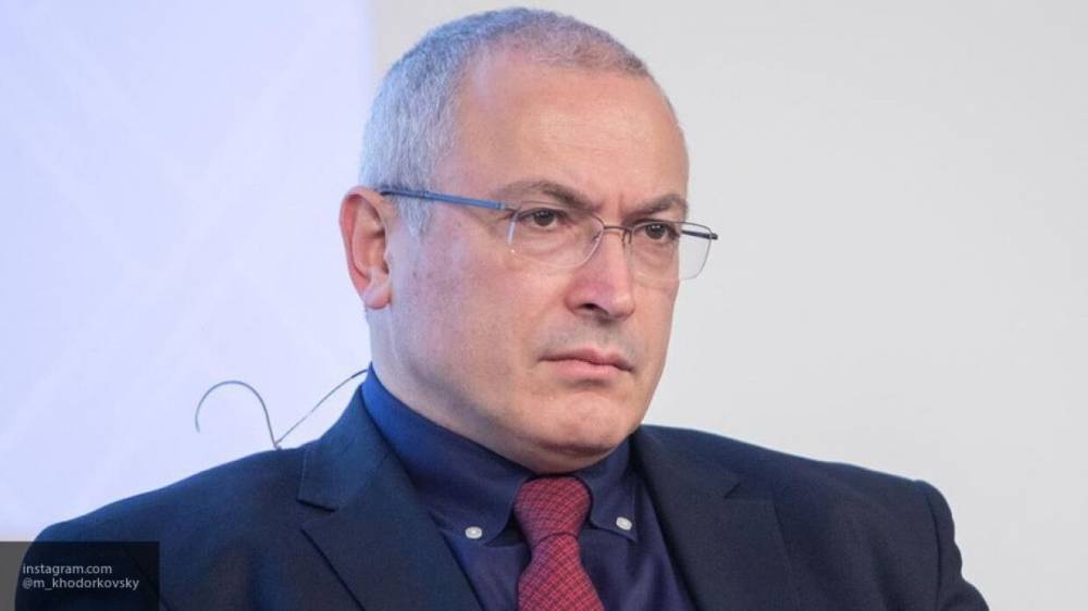 Экс-соратники Ходорковского по "Форуму свободной России" недовольны его политикой