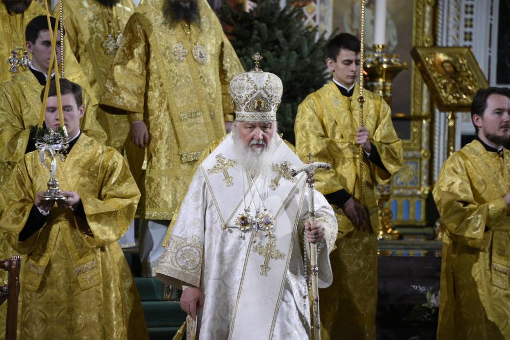 Патриарх Кирилл поблагодарил врачей за спасение больных коронавирусом