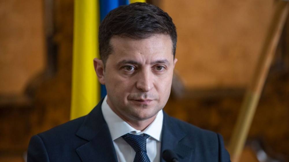 В Киеве заявили, что Зеленский утратил контроль над МИД Украины
