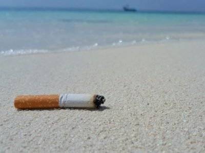 В Турции на пляжах запретят курить сигареты и кальян